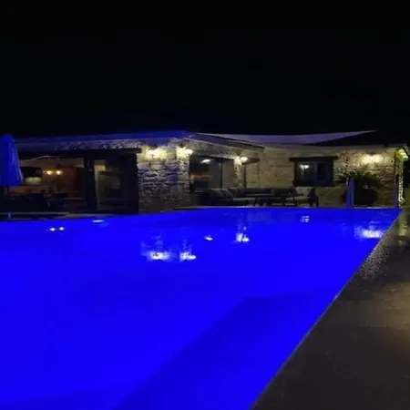 Villa Stalla With Swimming Pool *