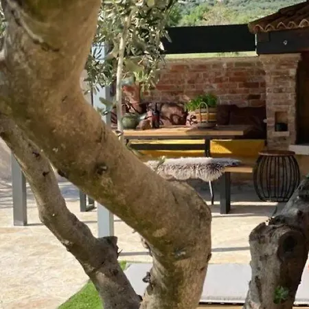 Stalla With Swimming Pool Villa